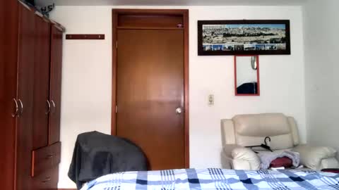 Snapshot of noa_bonucci chatting on 03-05-25, 04:02 noa_bonucci online show from 03-05-25, 04:02