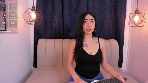 Snapshot of noa_morena chatting on 04-29-26, 12:31 NATHALIA MORENO online show from 04-29-26, 12:31