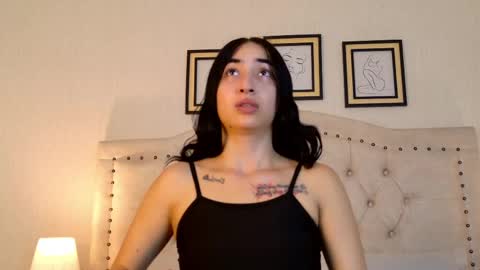 Snapshot of noa_morena chatting on 04-30-26, 12:22 NATHALIA MORENO online show from 04-30-26, 12:22
