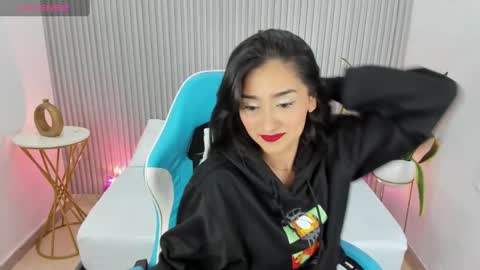 N O A A H online show from 03-11-25, 12:06