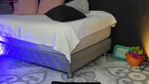 Noah  online show from 02-27-26, 03:28