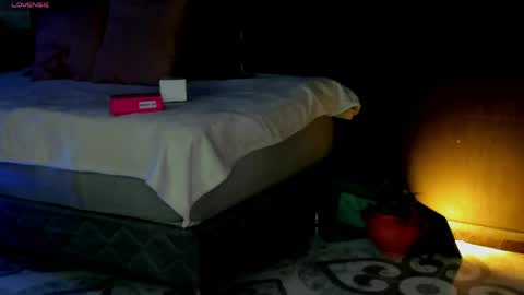 Noah  online show from 04-09-26, 03:28