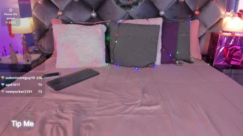 Sara  online show from 12-06-24, 06:59