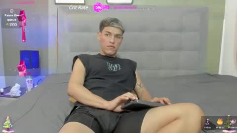 Snapshot of noah_carter66 chatting on 12-22-24, 12:49 noah online show from 12-22-24, 12:49