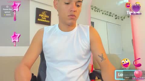 Snapshot of noah_carter66 chatting on 10-19-25, 02:29 noah online show from 10-19-25, 02:29