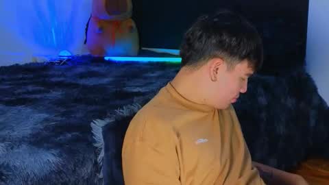 NOAH  online show from 09-23-25, 01:52