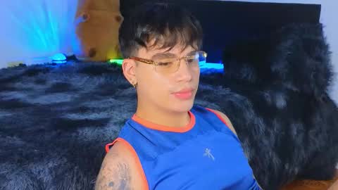 NOAH  online show from 10-26-25, 08:20