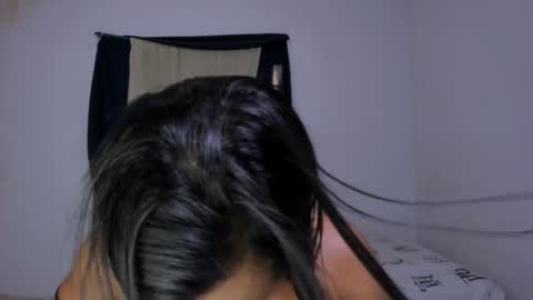 Snapshot of noah_cute18 chatting on 02-11-25, 09:56 Noah online show from 02-11-25, 09:56