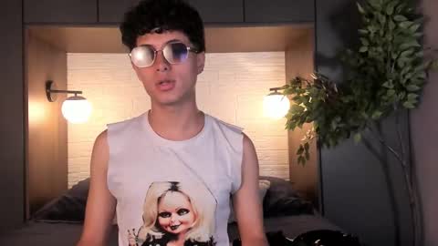 noah_dupont_ online show from 09-19-25, 07:47