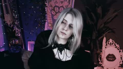 Snapshot of noah_elmer chatting on 12-18-25, 09:21 REAL name LiaDM are always open online show from 12-18-25, 09:21