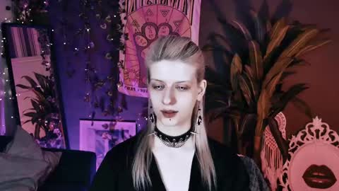 REAL name LiaDM are always open online show from 05-27-26, 03:31