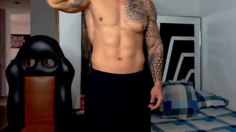 Snapshot of noah_harris01 chatting on 05-29-26, 12:36 Noah Harris01 online show from 05-29-26, 12:36