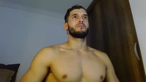 Snapshot of noah_jhonsonn chatting on 06-21-26, 03:03 Noah online show from 06-21-26, 03:03