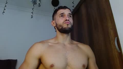 Snapshot of noah_jhonsonn chatting on 06-30-26, 11:55 Noah online show from 06-30-26, 11:55