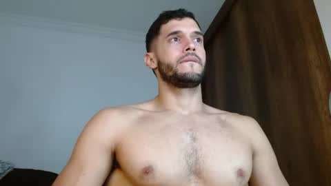 Snapshot of noah_jhonsonn chatting on 07-29-26, 12:03 Noah online show from 07-29-26, 12:03