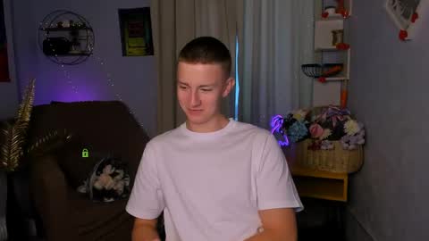 Noah online show from 06-10-26, 12:37