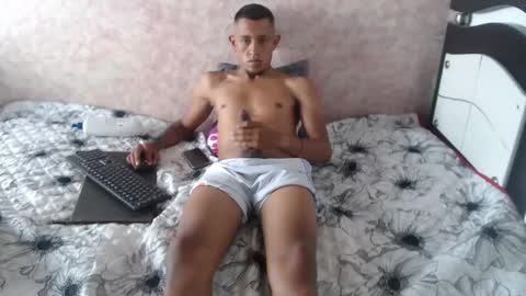 Noah online show from 01-19-25, 03:53