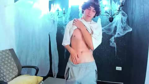 Snapshot of noah_sokolov chatting on 10-16-25, 06:09 noah_sokolov online show from 10-16-25, 06:09