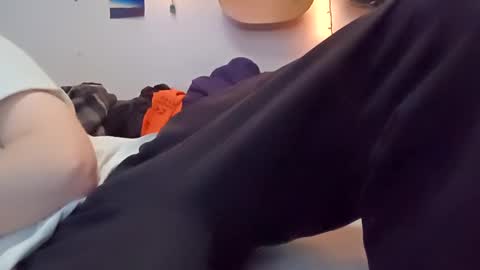 Snapshot of noah_wesley chatting on 01-26-25, 06:17 Noah Wesley online show from 01-26-25, 06:17