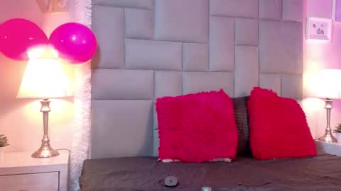 Noah   online show from 02-11-26, 01:16