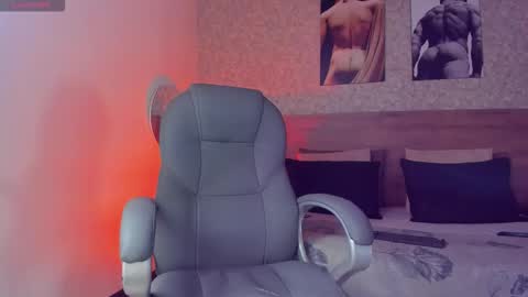 Noah online show from 10-24-25, 12:01