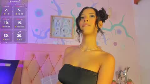 Snapshot of noahperezz chatting on 10-08-25, 03:04 noahperezz online show from 10-08-25, 03:04