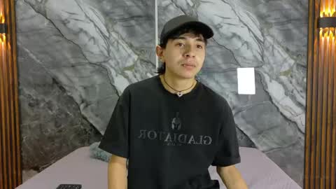    online show from 05-08-26, 11:04