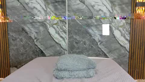    online show from 05-11-26, 04:04