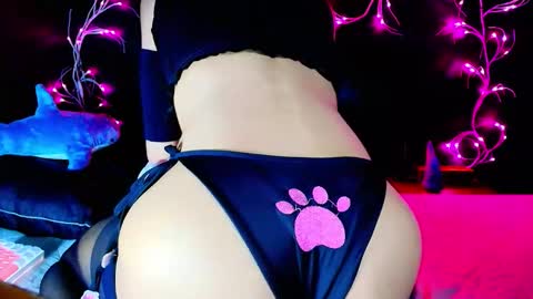 Noah Xtar online show from 11-09-25, 02:54