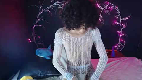 Noah Xtar online show from 11-14-25, 08:02