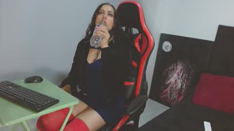 Noamartin online show from 04-21-26, 02:51