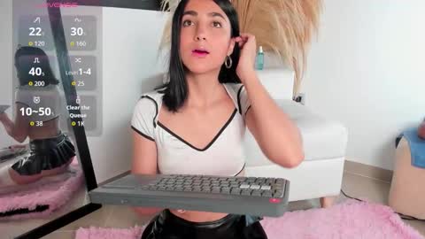 Noami Rose  online show from 11-09-25, 01:48