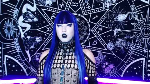 caroline online show from 04-07-26, 09:48