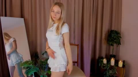 Aurora online show from 07-20-26, 07:00