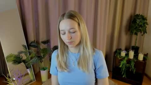 Aurora online show from 07-24-26, 06:11
