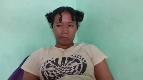 Snapshot of noellah chatting on 04-24-26, 06:54 noellah online show from 04-24-26, 06:54