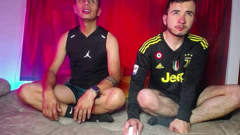 Snapshot of noha_and_iam1 chatting on 12-16-25, 11:37 noha_and_iam1 online show from 12-16-25, 11:37