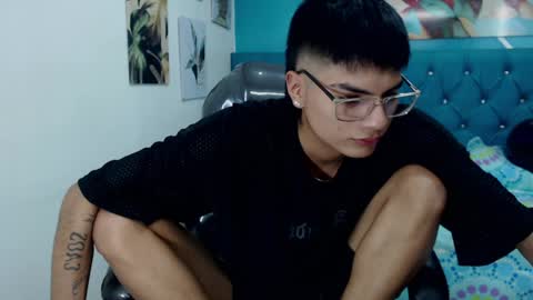 Snapshot of noha_scott chatting on 01-31-25, 11:24 Noha Scott online show from 01-31-25, 11:24