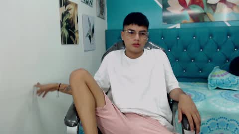 Snapshot of noha_scott chatting on 02-08-25, 10:51 Noha Scott online show from 02-08-25, 10:51