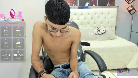 Snapshot of noha_scott chatting on 10-01-25, 12:38 Noha Scott online show from 10-01-25, 12:38