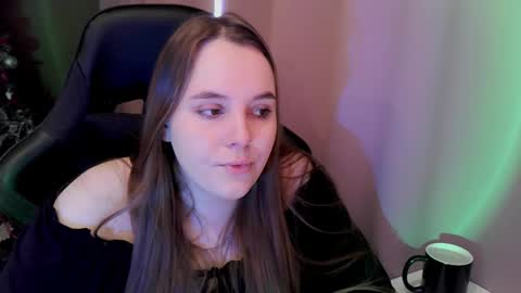 noir_ember_ online show from 02-02-26, 07:51