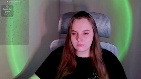 Snapshot of noir_ember_ chatting on 06-16-26, 05:04 noir_ember_ online show from 06-16-26, 05:04