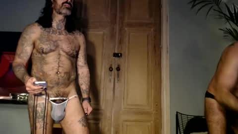 Snapshot of noisyx1976 chatting on 09-20-25, 07:26 Im here enjoy online show from 09-20-25, 07:26