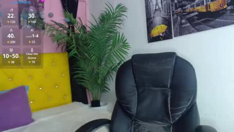 Nolan  online show from 02-15-25, 06:23