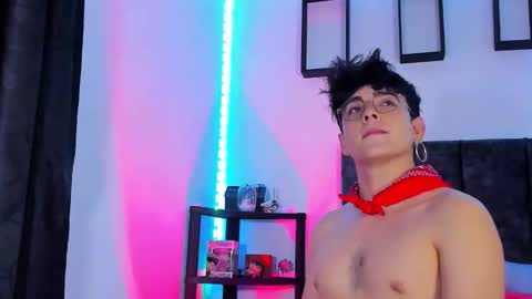 Nolan  online show from 10-31-25, 11:06