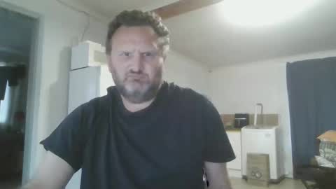 Nollie online show from 10-12-25, 04:55