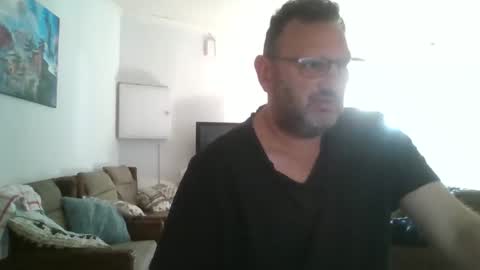 Nollie online show from 11-09-25, 06:01