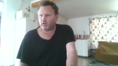 Snapshot of nollie244 chatting on 05-03-26, 07:47 Nollie online show from 05-03-26, 07:47