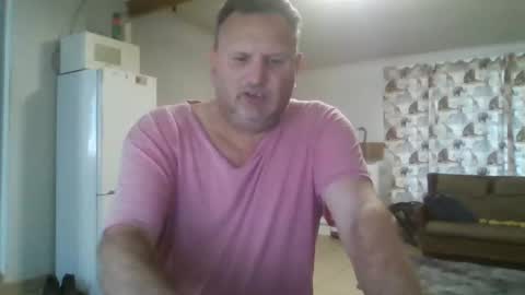 Snapshot of nollie244 chatting on 05-15-26, 05:25 Nollie online show from 05-15-26, 05:25