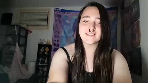 Snapshot of nonbinarybeauty20 chatting on 02-08-25, 01:22 nonbinarybeauty20 online show from 02-08-25, 01:22